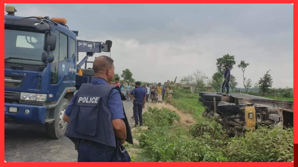 দ্রুতগামী ট্রাকের চাপায় একজন নিহত, চালক-হেলপার গ্রেপ্তার