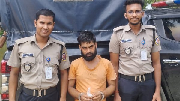 হবিগঞ্জে ৪০০ পিস ইয়াবাসহ মাদক ব্যবসায়ী গ্রেফতার