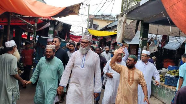 ‎নেছারাবাদে জামায়াত মনোনীত প্রার্থী শামীম সাঈদীর গণসংযোগে গণজোয়ার