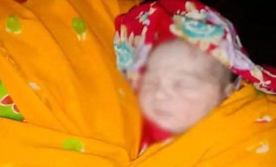 হাসপাতালে নবজাতক ফেলে পালালেন মা