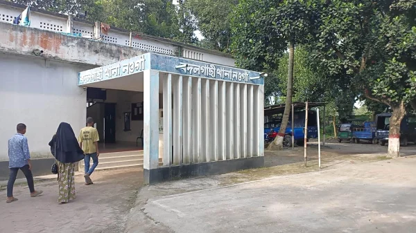 তরকারিতে স্বাদ কম হওয়ায় স্বামীর মারধর, অভিমানে স্ত্রীর আত্মহত্যা