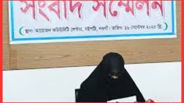 নওগাঁয় ভাড়াটিয়ার সংবাদ সম্মেলন: সোনার চেইন আত্মসাতের অভিযোগ