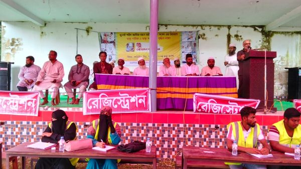 ঝিকরগাছায় ফ্রি মেডিকেল ক্যাম্পে সেবা নিলো হাজারো মানুষ