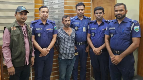 বগুড়ায় হত্যা মামলার পলাতক আসামি পুনরায় গ্রেফতার