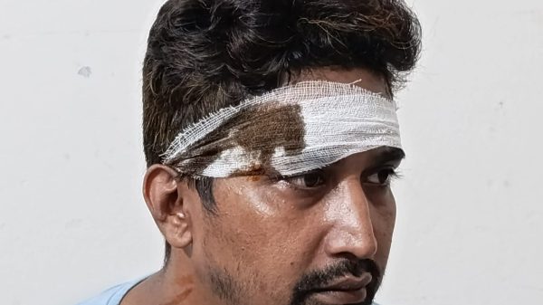 ভোলায় ইউনিয়ন আ.লীগ নেতার নির্দেশে সাংবাদিকের ওপর হামলা, গুরুতর আহত