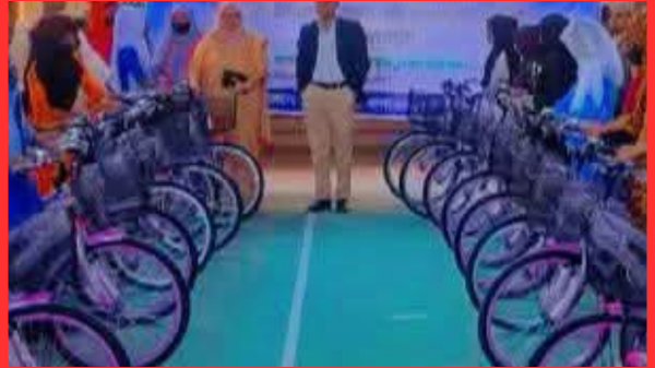 কেশবপুরে শিক্ষার্থীদের মধ্যে সাইকেল বিতরণ