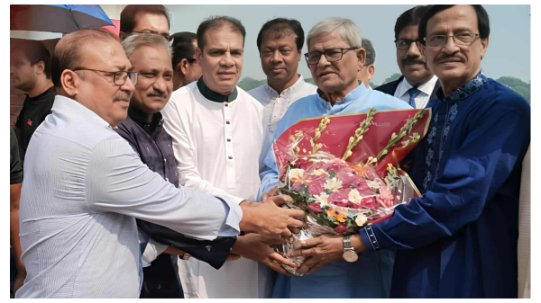 যশোরে স্মরণসভায় যোগ দিতে বিএনপি মহাসচিবের আগমন