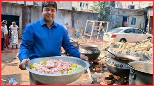 কড়াইল বস্তিতে আগুনে ক্ষতিগ্রস্তদের মাঝে আমজনতা দলের খিচুড়ি বিতরণ