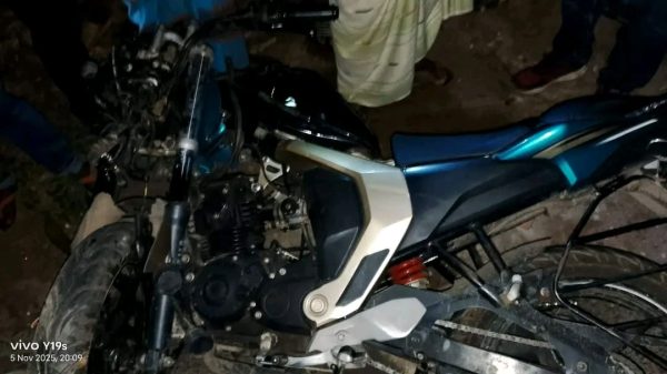 বগুড়ায় সিএনজি-মোটরসাইকেল সংঘর্ষে কলেজছাত্র নিহত, ৫ আহত