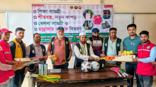 আলীকদমে লায়ন্স ক্লাবের দিনব্যাপী চিকিৎসা ও মানবিক সেবা কার্যক্রম