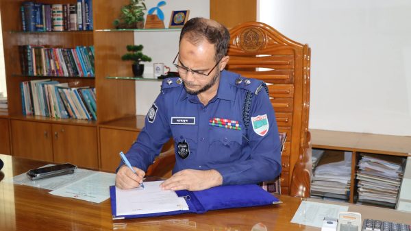 খুলনায় নবাগত পুলিশ সুপার মোহাম্মদ মাহবুবুর রহমানের যোগদান