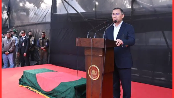 মায়ের জানাজায় আবেগঘন বক্তব্য তারেক রহমানের