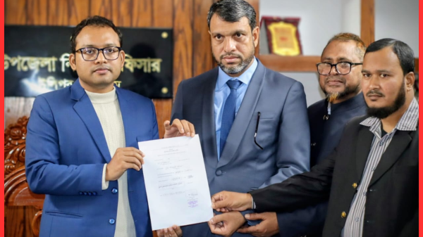 কুড়িগ্রাম-৩ আসনে জামায়াত প্রার্থী ব্যারিস্টার সালেহীর মনোনয়ন দাখিল