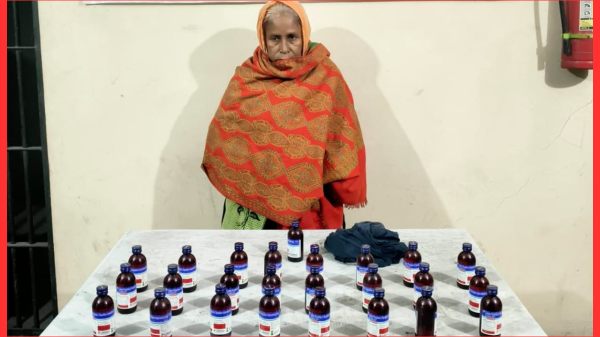 বগুড়ায় ২৫ বোতল মাদক সিরাপসহ নারী গ্রেপ্তার