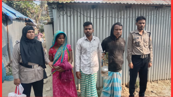 আশুলিয়ায় অবৈধ চোলাই মদের বিরুদ্ধে যৌথ অভিযান: ৮০ লিটার মদ ও ২২০০ লিটার কাঁচামাল জব্দ, আটক ৩