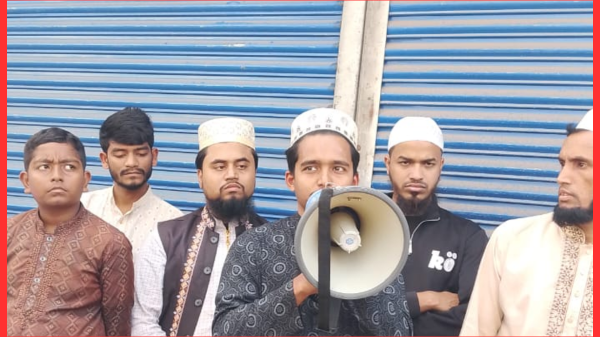 শহীদ ওসমান হাদির হত্যার প্রতিবাদে কাউখালিতে ছাত্র–জনতার বিক্ষোভ মিছিল