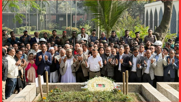 হাদির কবর জিয়ারত করলেন তারেক রহমান