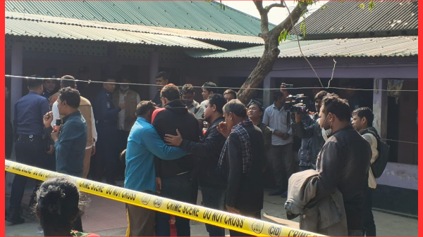 অবসরপ্রাপ্ত প্রধান শিক্ষক ও মুক্তিযোদ্ধা যোগেশ চন্দ্র রায় ও স্ত্রী সুর্বনা রায়কে গলা কেটে নৃশংস হত্যা