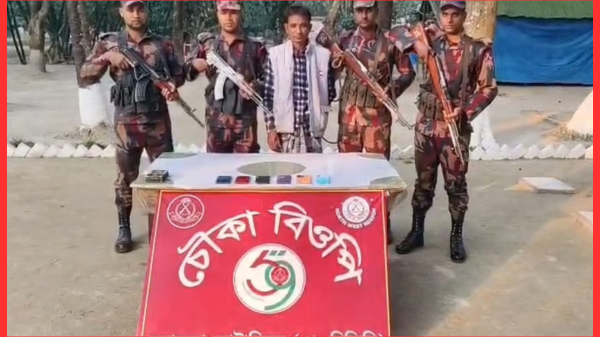 শিবগঞ্জ সীমান্তে ৬টি ভারতীয় চোরাই মোবাইলসহ আটক ১