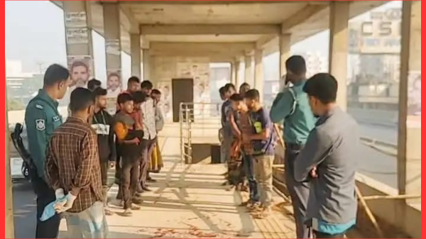 টঙ্গী উড়াল সেতুতে ছিনতাইকারীর ছুরিকাঘাতে বিদ্যুৎ কর্মকর্তা নিহত