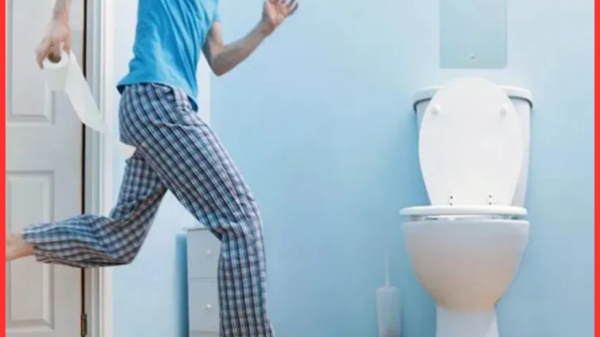 ঘুমের মধ্যে হঠাৎ শরীরে ঝাঁকুনি, উঁচু স্থান থেকে পড়ার অনুভূতি হয় কেন?