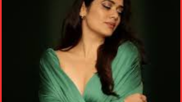 ঘনিষ্ঠ দৃশ্যের বাস্তবতা জানালেন অভিনেত্রী গিরিজা ওক