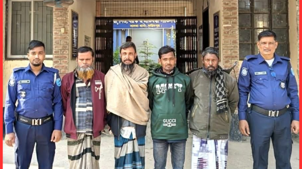 সালথায় ৪ জুয়াড়ী আটক