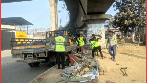 নওগাঁর আত্রাইয়ে প্রাথমিক বিদ্যালয়ের প্রধান শিক্ষিকার বিদায় সংবর্ধনা
