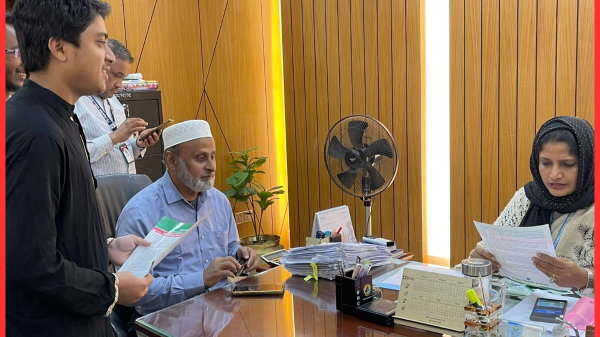 তেজগাঁও কলেজ ছাত্রশিবিরের গণভোটে ‘হ্যাঁ ’ ক্যাম্পেইন