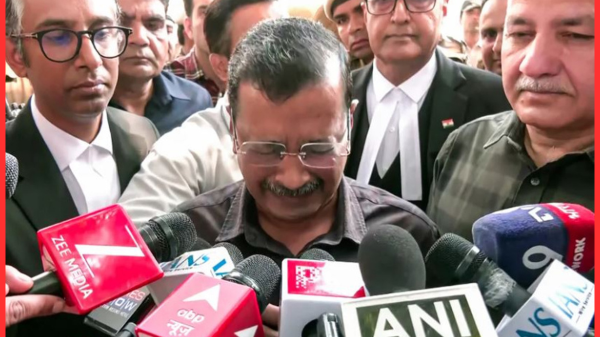 দুর্নীতির মামলায় কেজরিওয়াল বেকসুর খালাস