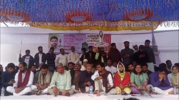 পার্বতীপুরে ১১ দলীয় জোটের নির্বাচনী পদযাত্রা