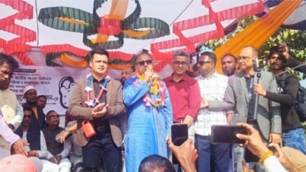 তালা প্রতীকের বিশাল সমর্থনে শান্তিগঞ্জে জনসভায় অঙ্গীকারবদ্ধ ব্যারিস্টার আনোয়ার হোসেন