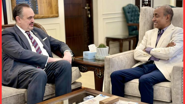 আইনমন্ত্রীর সঙ্গে মার্কিন রাষ্ট্রদূতের বৈঠক, সীমান্ত নিরাপত্তা ও মানবপাচার প্রতিরোধে আলোচনা