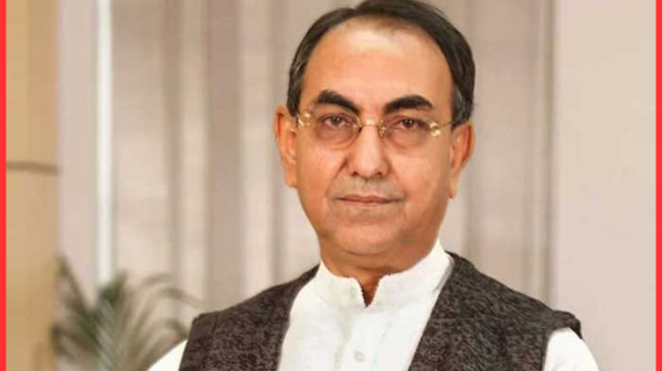 সিঙ্গাপুর নয়, দেশেই জরুরি অস্ত্রোপচার: নিবিড় পর্যবেক্ষণে মির্জা আব্বাস