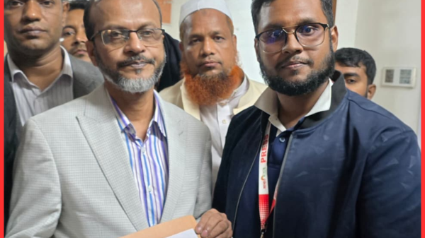 বাগেরহাটে নতুন জেলা প্রশাসক ব্যারিস্টার জাকির হোসেন