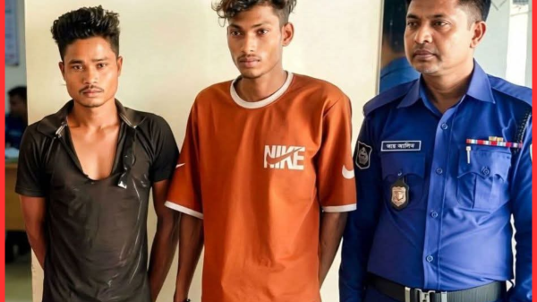 মণিরামপুরে স্কুলের টিউবওয়েল চুরি, হাতে-নাতে দুই যুবক আটক