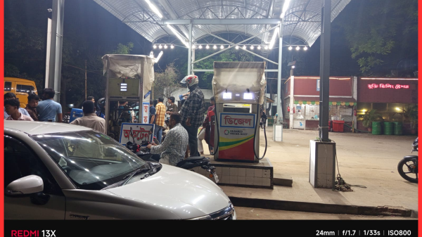 দেশে জ্বালানি তেলের মজুত কতদিন চলবে, জানাল সরকার