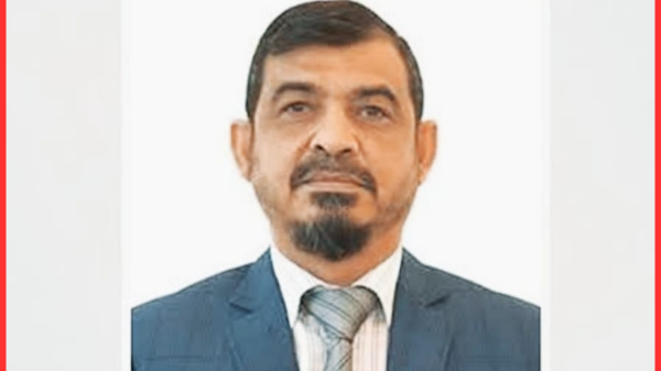 ডিবি গ্রেপ্তার করলো আলোচিত বরখাস্ত সেনা কর্মকর্তা লেফটেন্যান্ট কর্নেল আফজাল নাছের