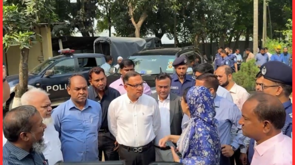 রূপগঞ্জে মসলিন হাউজ ও জামদানি ভিলেজ পরিদর্শনে প্রতিমন্ত্রী শরিফুল আলম