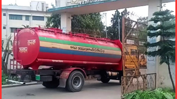 ট্যাংকলরি শ্রমিকদের কর্মবিরতি প্রত্যাহার উত্তরের ৮ জেলায় জ্বালানি সরবরাহ শুরু