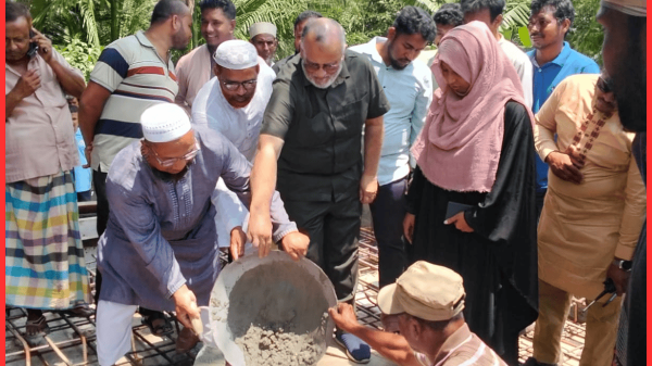 ঝিকরগাছায় বেতনা নদীর সংযোগ খালের ব্রিজ নির্মাণ কাজের শুভ উদ্বোধন করলেন ডা. ফরিদ