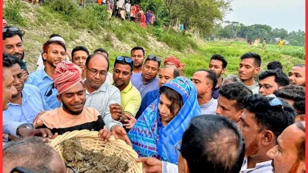 সালথায় খাল খনন কর্মসূচির উদ্বোধন করলেন পররাষ্ট্র প্রতিমন্ত্রী শামা ওবায়েদ