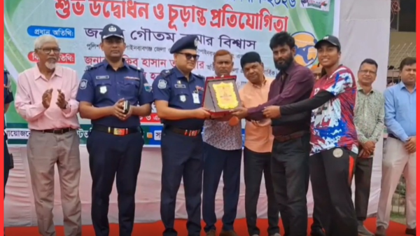 চাঁপাইনবাবগঞ্জে ভিসতা স্বাধীনতা দিবস ফুটভলি চ্যাম্পিয়নশীপের উদ্বোধন