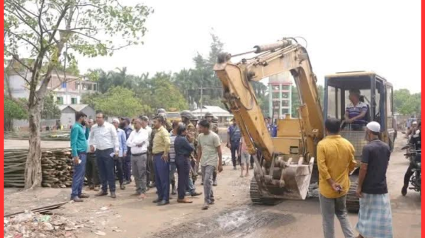 নান্দিনায় ব্রহ্মপুত্র সেতুর জমি দখলমুক্ত: জেলা প্রশাসনের বড় উচ্ছেদ অভিযান