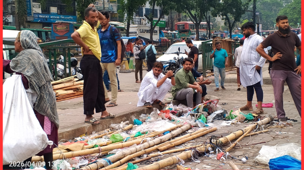 গুলিস্তানে ফুটপাত উদ্ধার, ডিএসসিসির উচ্ছেদ অভিযান