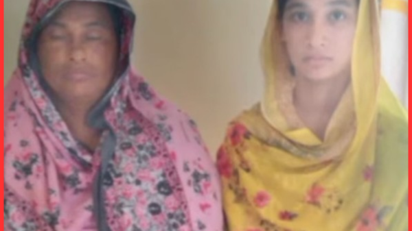 চরখালি ফেরিঘাটে ভাঙন: ফেরি চলাচল বন্ধ, চরম দুর্ভোগে যাত্রী সাধারণ