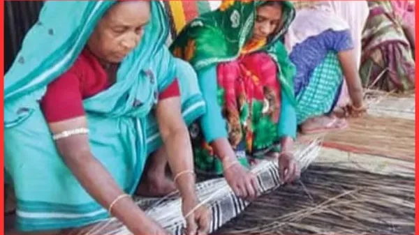 শখের কাজ করেই সংসার চালায় ওরা