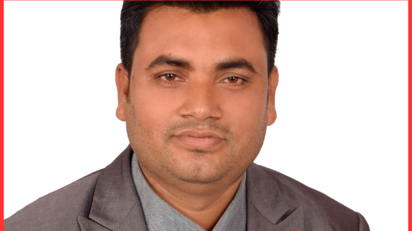 ৮ নং সুঘাট ইউনিয়ন পরিষদ নির্বাচনে চেয়ারম্যান পদে প্রার্থী জনাব মোঃ প্রভাষক কে এম মানিক উদ্দিন।