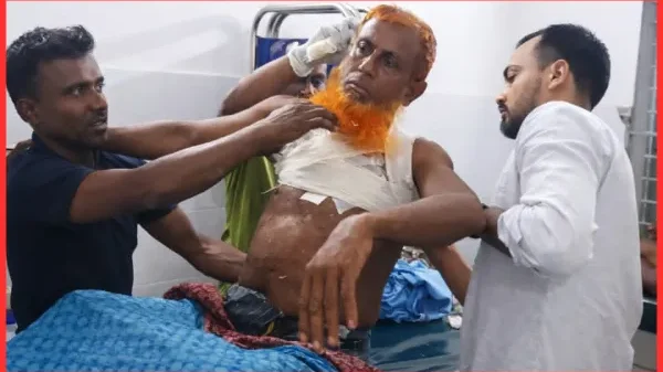 রামপালে মৎস্য ঘের বিরোধে সশস্ত্র হামলা, একই পরিবারের ৪ জন আহত