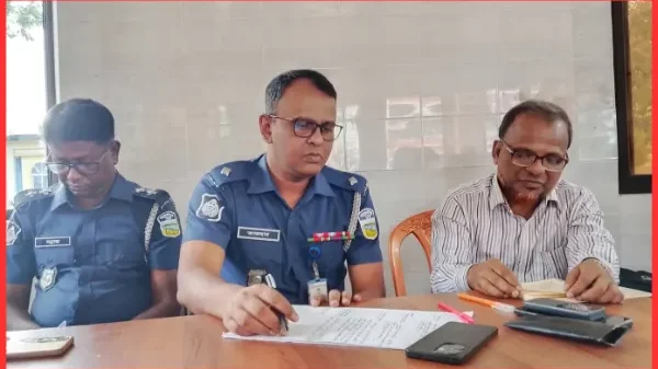 নান্দাইলে নবনিযুক্ত ওসির সঙ্গে সাংবাদিকদের পরিচয় পর্ব ও মতবিনিময়